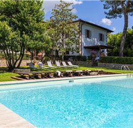 8 Bedroom Villa with Pool near Certaldo, Tuscany, Sleeps 14 - 15
